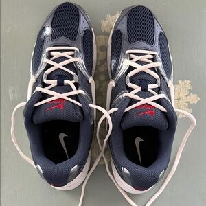 Nike Men's Navy and Red Sneakers